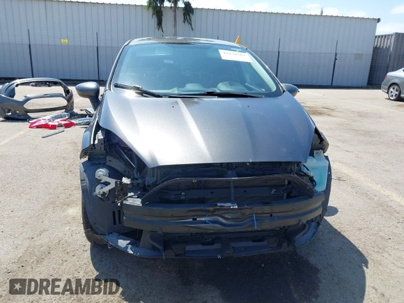 2017 Ford Fiesta SE с VIN 3FADP4BJ9HM125975, выставлен на аукционе IAAI как лот 42174562 с пробегом 55 661 миль миль и . История ставок и продаж доступна на DreamBid. Изображение 13.