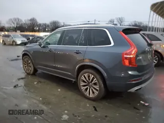 2021 Volvo XC90 Momentum with VIN YV4A22PK1M1712919, listed as a Copart auction lot 70035702 with 18,731 mi miles. Bid and sale history available at carsss.com. Image 2.