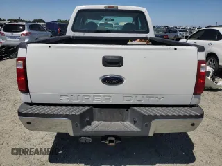 2008 Ford F-250 XL with VIN 1FTSX21598EE58662, listed as a Copart auction lot 57767305 with 137,970 mi miles and Salvage title. Bid and sale history available at DreamBid. Image 6.