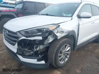 2016 Hyundai Tucson SE with VIN KM8J3CA49GU149522, listed as a IAAI auction lot 41649515 with 103,136 mi miles. Bid and sale history available at carsss.com. Image 6.