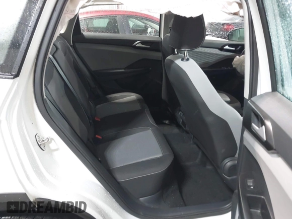 2023 Volkswagen Taos S z VIN 3VVCX7B22PM307548, wystawiony jako IAAI lot #42139747 z przebiegiem 34 299 mil mil oraz . Historia ofert i sprzedaży dostępna na DreamBid. Obrazek 8.
