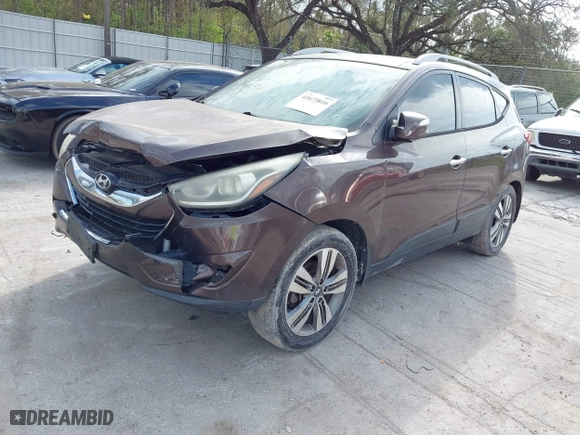 2015 Hyundai Tucson SE with VIN KM8JU3AG8FU988731, listed as a IAAI auction lot 41673816 with 108,632 mi miles. Bid and sale history available at carsss.com. Image 17.