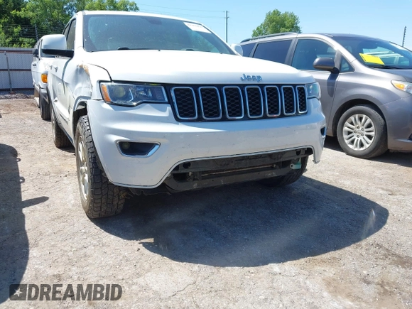 2020 Jeep Grand Cherokee Altitude z VIN 1C4RJFAGXLC216797, wystawiony jako IAAI lot #42288098 z przebiegiem 71 157 mil mil oraz . Historia ofert i sprzedaży dostępna na DreamBid. Obrazek 17.