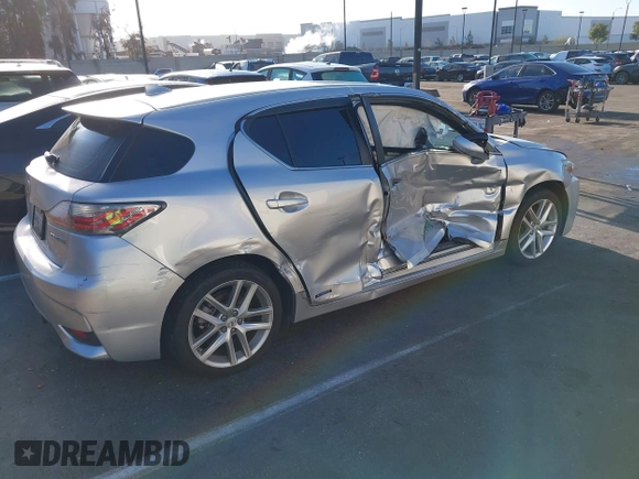 2015 Lexus CT 200h z VIN JTHKD5BH0F2219582, wystawiony jako IAAI lot #41762067 z przebiegiem Nie podano mil oraz . Historia ofert i sprzedaży dostępna na DreamBid. Obrazek 4.