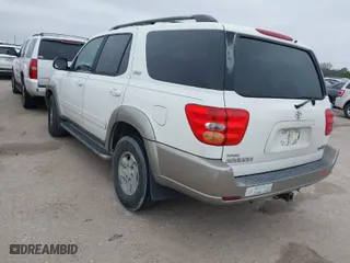 2004 Toyota Sequoia SR5 with VIN 5TDZT34A44S234566, listed as a IAAI auction lot 41594779 with 249,820 mi miles. Bid and sale history available at carsss.com. Image 3.