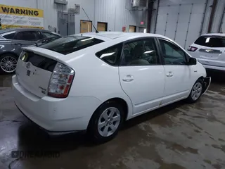2008 Toyota Prius z VIN JTDKB20UX83407612, wystawiony jako IAAI lot #41141030 z przebiegiem 240 479 mil mil oraz . Historia ofert i sprzedaży dostępna na DreamBid. Obrazek 4.