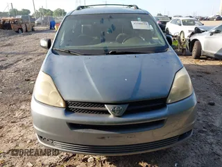 2005 Toyota Sienna CE with VIN 5TDZA23C55S303298, listed as a IAAI auction lot 42580654 with Not provided miles and . Bid and sale history available at DreamBid. Image 13.