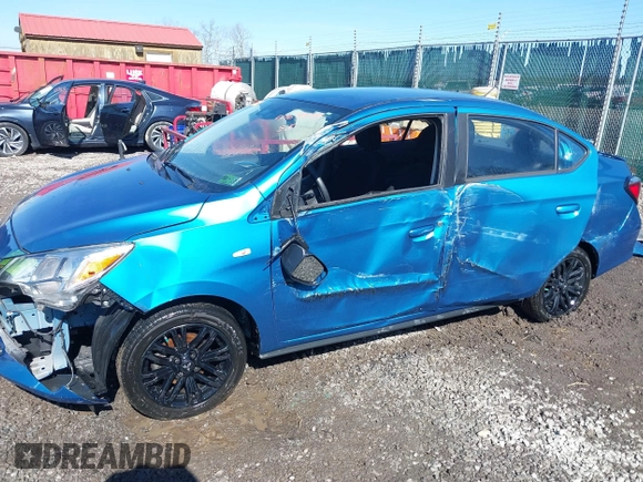 2022 Mitsubishi Mirage ES z VIN ML32FUFJ7NHF08253, wystawiony jako IAAI lot #41639044 z przebiegiem 35 870 mil mil oraz . Historia ofert i sprzedaży dostępna na DreamBid. Obrazek 6.
