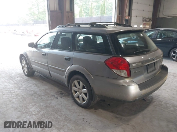 2009 Subaru Outback Special Edition with VIN 4S4BP61C097330852, listed as a IAAI auction lot 42444901 with 125,372 mi miles and . Bid and sale history available at DreamBid. Image 3.