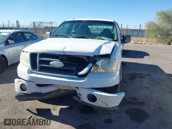 2008 Ford F-150 STX with VIN 1FTRX12W28KF03006, listed as a IAAI auction lot 41334308 with 207,679 mi miles and . Bid and sale history available at carsss.com. Image 12.