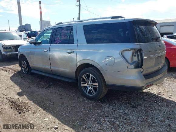 2023 Ford Expedition Max Limited with VIN 1FMJK1K83PEA12322, listed as a IAAI auction lot 41796039 with 56,727 mi miles. Bid and sale history available at carsss.com. Image 3.