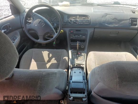 1996 Honda Accord LX with VIN 1HGCD563XTA057869, listed as a Copart auction lot 46426565 with 211,969 mi miles and Salvage Title. Bid and sale history available at DreamBid. Image 8.