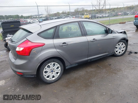2012 Ford Focus SE with VIN 1FAHP3K28CL140997, listed as a IAAI auction lot 41955009 with 133,587 mi miles and . Bid and sale history available at carsss.com. Image 4.