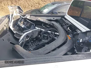2024 Nissan Frontier SL with VIN 1N6ED1EK2RN656501, listed as a IAAI auction lot 42265453 with 3,813 mi miles and . Bid and sale history available at DreamBid. Image 18.