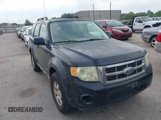 2008 Ford Escape Limited с VIN 1FMCU04188KB08348, выставлен на аукционе IAAI как лот 42217778 с пробегом 203 934 миль миль и . История ставок и продаж доступна на DreamBid. Изображение 1.