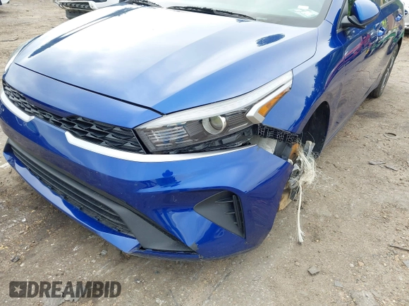 2024 Kia Forte LXS with VIN 3KPF24AD4RE708740, listed as a IAAI auction lot 42153113 with 35,054 mi miles and . Bid and sale history available at DreamBid. Image 18.