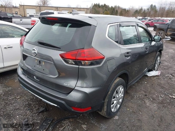 2019 Nissan Rogue SV with VIN 5N1AT2MV0KC811405, listed as a IAAI auction lot 41726886 with 97,140 mi miles. Bid and sale history available at carsss.com. Image 4.