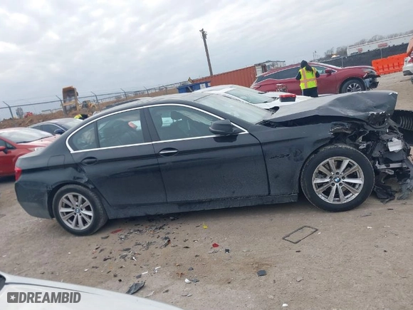 2014 BMW 5 Series 528i with VIN WBA5A5C5XED502177, listed as a IAAI auction lot 41429511 with 1 mi miles. Bid and sale history available at carsss.com. Image 12.