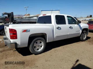 2013 Chevrolet Silverado 1500 LT with VIN 3GCPKSE75DG172763, listed as a Copart auction lot 48035515 with 82,597 mi miles and Salvage Title. Bid and sale history available at DreamBid. Image 3.