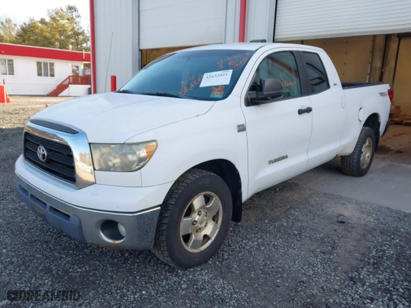 2007 Toyota Tundra SR5 with VIN 5TBBT54177S457632, listed as a IAAI auction lot 41632011 with 180,325 mi miles. Bid and sale history available at carsss.com. Image 17.
