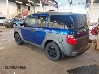 2004 Honda Element EX with VIN 5J6YH28544L038692, listed as a IAAI auction lot 41732200 with 107,955 mi miles and . Bid and sale history available at DreamBid. Image 3.