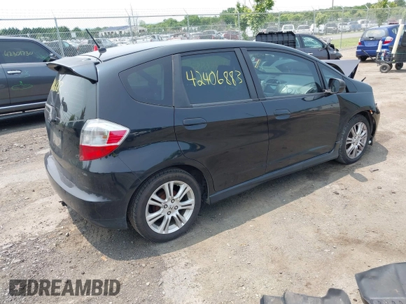 2010 Honda Fit Sport with VIN JHMGE8G40AC013031, listed as a IAAI auction lot 42406883 with 245,755 mi miles and . Bid and sale history available at DreamBid. Image 4.