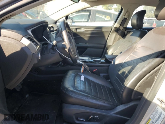 2013 Ford Fusion SE with VIN 3FA6P0H9XDR297802, listed as a Copart auction lot 88169155 with 184,447 mi miles and Salvage title. Bid and sale history available at DreamBid. Image 7.
