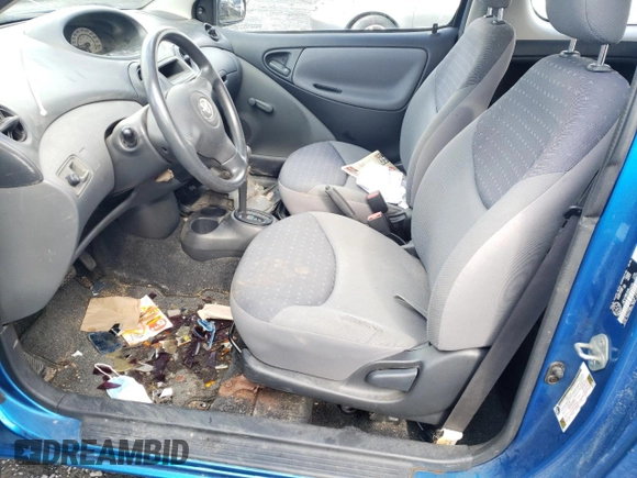 2005 Toyota ECHO z VIN JTDJT123X50066099, wystawiony jako Copart lot #74203284 z przebiegiem 134 249 mil mil oraz Szkoda całkowita • Salvage title. Historia ofert i sprzedaży dostępna na DreamBid. Obrazek 7.