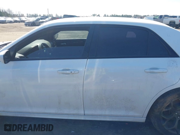 2017 Chrysler 300 S Alloy Edition with VIN 2C3CCABG0HH668414, listed as a IAAI auction lot 41656767 with 158,071 mi miles and . Bid and sale history available at DreamBid. Image 15.