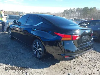 2019 Nissan Altima 2.5 SL with VIN 1N4BL4EV6KC225851, listed as a IAAI auction lot 41461897 with 83,942 mi miles. Bid and sale history available at carsss.com. Image 3.