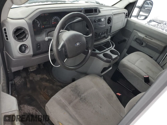 2013 Ford Econoline Cargo Commercial with VIN 1FTNE2EW0EDA73417, listed as a Copart auction lot 86556404 with 284,684 mi miles and Clean title. Bid and sale history available at DreamBid. Image 8.