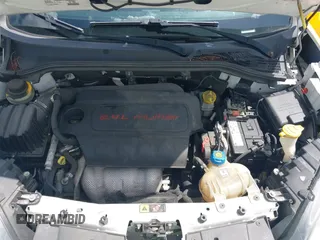 2017 Ram ProMaster City Cargo Tradesman z VIN ZFBERFABXH6E68718, wystawiony jako IAAI lot #41929558 z przebiegiem 134 597 mil mil oraz . Historia ofert i sprzedaży dostępna na DreamBid. Obrazek 10.