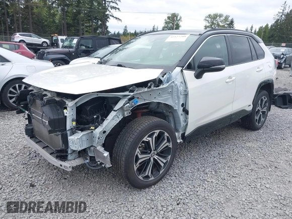 2022 Toyota RAV4 XSE with VIN JTMEB3FV1ND100256, listed as a IAAI auction lot 42127288 with 30,367 mi miles and . Bid and sale history available at DreamBid. Image 18.