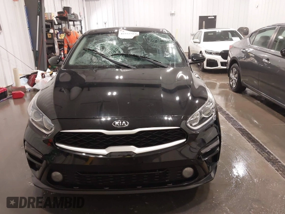 2021 Kia Forte LXS z VIN 3KPF24AD3ME262766, wystawiony jako IAAI lot #42232564 z przebiegiem 14 902 mil mil oraz . Historia ofert i sprzedaży dostępna na DreamBid. Obrazek 12.
