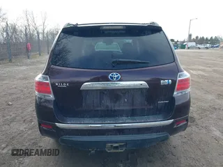 2012 Toyota Highlander Limited с VIN JTEDC3EH2C2009201, выставлен на аукционе IAAI как лот 41686684 с пробегом 186 405 миль миль и . История ставок и продаж доступна на DreamBid. Изображение 16.