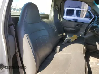 2001 Ford F-150 XL z VIN 1FTZF17231NA07581, wystawiony jako Copart lot #50421255 z przebiegiem 316 753 mil mil oraz Szkoda całkowita • Salvage title. Historia ofert i sprzedaży dostępna na DreamBid. Obrazek 10.