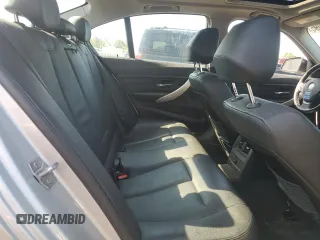 2013 BMW 3 Series 328i xDrive с VIN WBA3B5G53DNS02245, выставлен на аукционе Copart как лот 61544095 с пробегом 123 425 миль миль и Списание • Salvage title. История ставок и продаж доступна на DreamBid. Изображение 10.