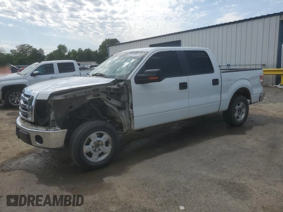 2010 Ford F-150 XL with VIN 1FTEW1C83AFB09935, listed as a Copart auction lot 52312545 with 177,760 mi miles and Salvage Title. Bid and sale history available at carsss.com. Image 1.