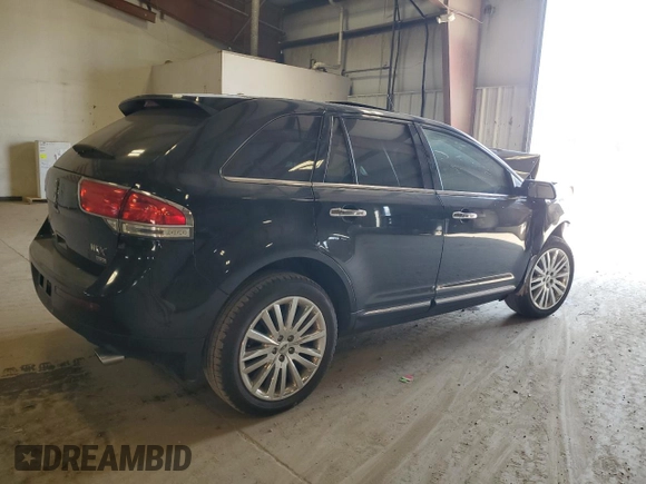 2014 Lincoln MKX z VIN 2LMDJ8JK9EBL02907, wystawiony jako Copart lot #54333965 z przebiegiem Nie podano mil oraz Tytuł czysty. Historia ofert i sprzedaży dostępna na DreamBid. Obrazek 3.
