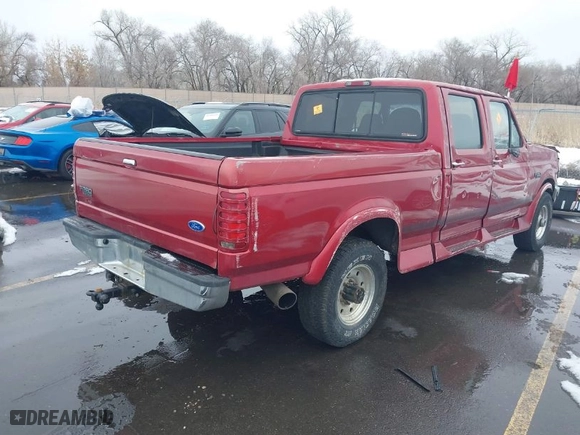 1997 Ford F-250 HD Crew Cab with VIN 1FTHW26F1VEB85923, listed as a IAAI auction lot 41585867 with NaN miles. Bid and sale history available at carsss.com. Image 4.
