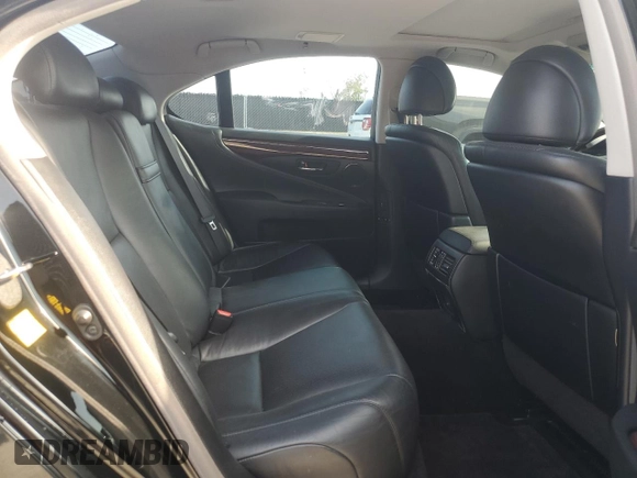 2008 Lexus LS 460 with VIN JTHBL46F185075161, listed as a Copart auction lot 55852165 with 173,831 mi miles and Salvage Title. Bid and sale history available at DreamBid. Image 10.