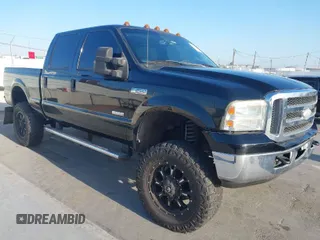 2005 Ford Super Duty F-250 XL with VIN 1FTSW21P85EC19023, listed as a IAAI auction lot 42021452 with 234,049 mi miles. Bid and sale history available at carsss.com. Image 1.