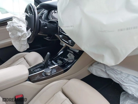 2018 BMW X3 xDrive30i with VIN 5UXTR9C59JLD62148, listed as a IAAI auction lot 41213686 with 1 mi miles. Bid and sale history available at carsss.com. Image 5.
