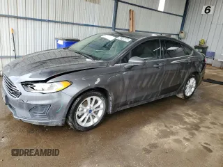 2020 Ford Fusion SE z VIN 3FA6P0LUXLR214606, wystawiony jako Copart lot #58746465 z przebiegiem 101 230 mil mil oraz Tytuł czysty. Historia ofert i sprzedaży dostępna na DreamBid. Obrazek 1.