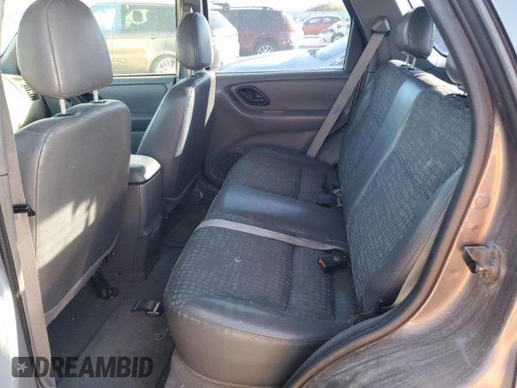 2002 Ford Escape XLS Choice with VIN 1FMYU021X2KC77142, listed as a Copart auction lot 77036384 with 213,292 mi miles and Clean title. Bid and sale history available at DreamBid. Image 10.