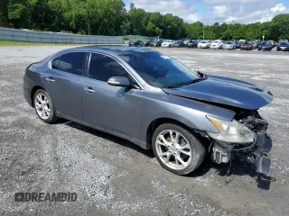 2014 Nissan Maxima S z VIN 1N4AA5AP6EC475433, wystawiony jako Copart lot #56485315 z przebiegiem Nie podano mil oraz Szkoda całkowita • Salvage title. Historia ofert i sprzedaży dostępna na DreamBid. Obrazek 4.