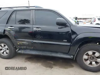 2006 Toyota 4Runner SR5 with VIN JTEZU14R560083004, listed as a IAAI auction lot 42087246 with 282,313 mi miles and . Bid and sale history available at DreamBid. Image 13.