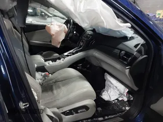2021 Acura RDX w/Technology Package with VIN 5J8TC2H57ML007176, listed as a IAAI auction lot 41554086 with 42,335 mi miles. Bid and sale history available at carsss.com. Image 5.