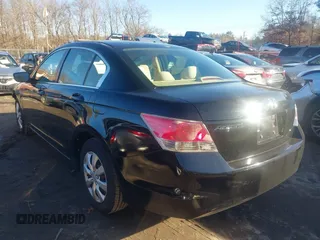 2010 Honda Accord LX z VIN 1HGCP2F36AA170169, wystawiony jako IAAI lot #41181657 z przebiegiem 100 613 mil mil oraz . Historia ofert i sprzedaży dostępna na DreamBid. Obrazek 3.