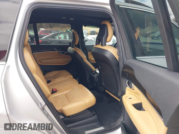 2018 Volvo XC90 Momentum с VIN YV4A22PK1J1190501, выставлен на аукционе IAAI как лот 41738167 с пробегом 146 933 миль миль и . История ставок и продаж доступна на DreamBid. Изображение 8.